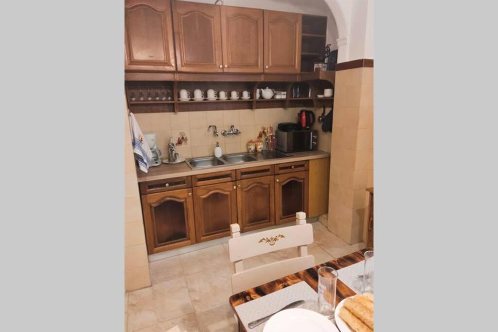 Apartment 95 M2, Center Of Sitia, Wifi, 350M Beach Ngoại thất bức ảnh